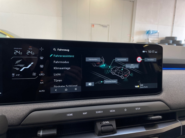 EV3 Earth 81,4 Business Upgrade 360 Ambiente