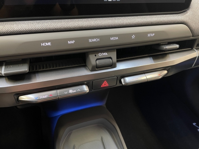 EV3 Earth 81,4 Business Upgrade 360 Ambiente