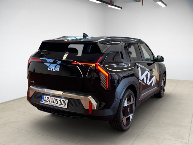 EV3 Earth 81,4 Business Upgrade 360 Ambiente