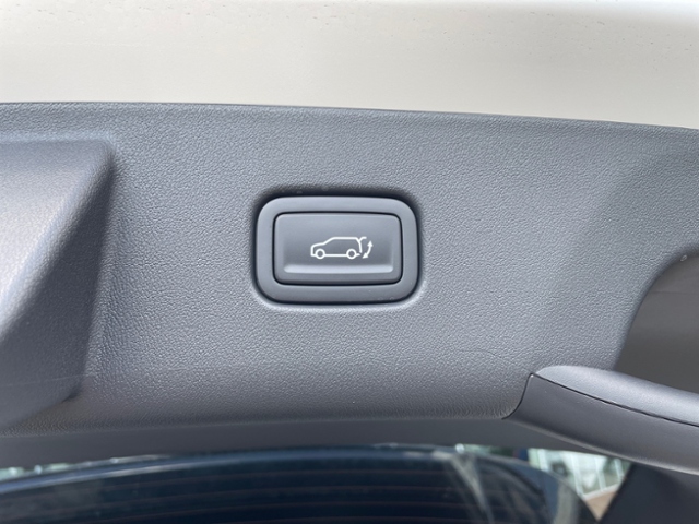 Seltos 1.6T AWD DCT X-LINE STD