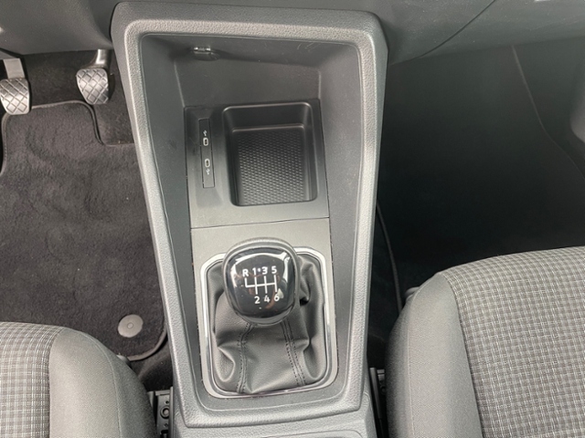 Caddy 2.0 TDI Navi PDC Tempomat
