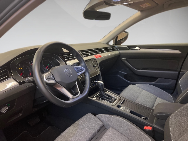 Passat Variant 1.5 TSI Business DSG LED Navi
