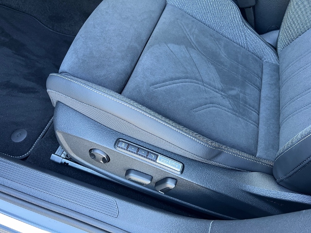 Golf VIII 1.5 e TSI EDITION 50 DSG LED Navi