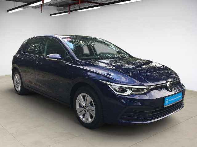 Golf VIII 1.5 TSI Life Pano Standhzg. LED Navi