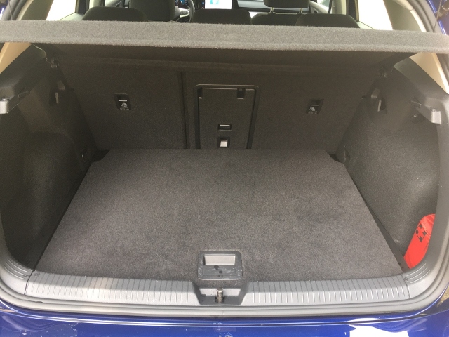 Golf VIII 1.5 TSI Life Pano Standhzg. LED Navi