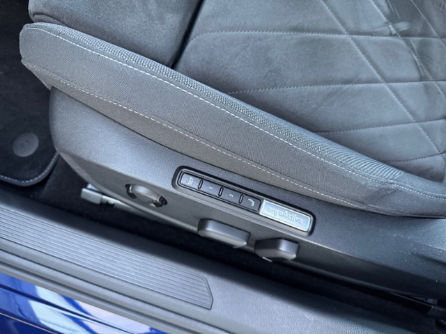 Golf VIII Variant 1.5 eTSI Style LED Kamera