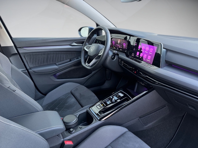 Golf VIII Variant 1.5 eTSI Style LED Kamera