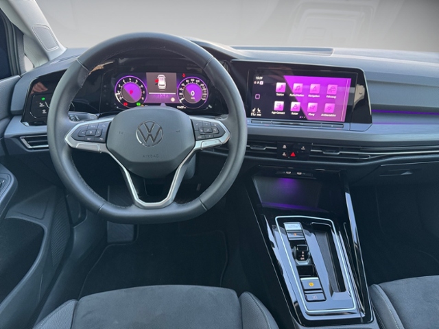 Golf VIII Variant 1.5 eTSI Style LED Kamera