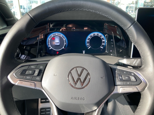 Golf VIII 1.5 eTSI Edition 50 DSG LED Navi