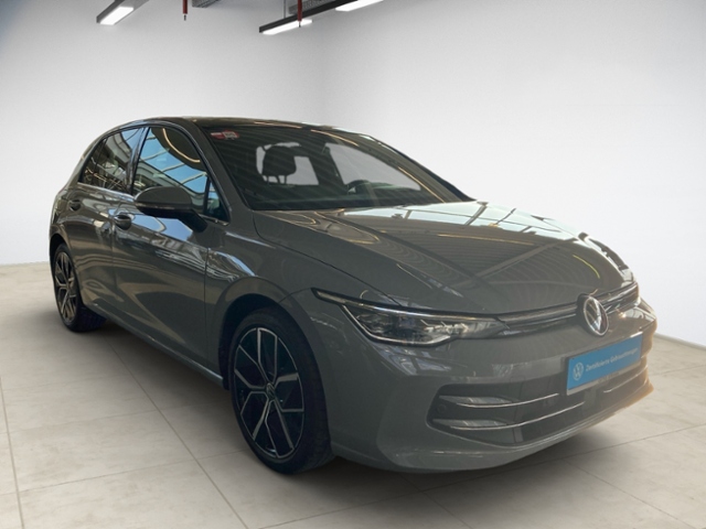 Golf VIII 1.5 eTSI Edition 50 DSG LED Navi