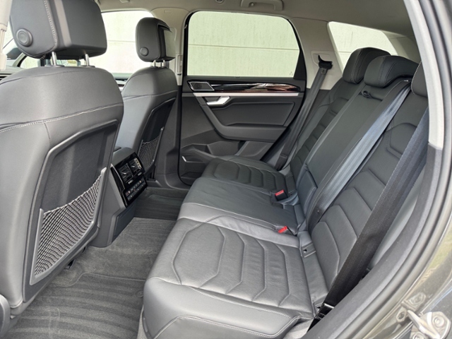 Touareg 3.0 TDI V6 Elegance 4M AHK