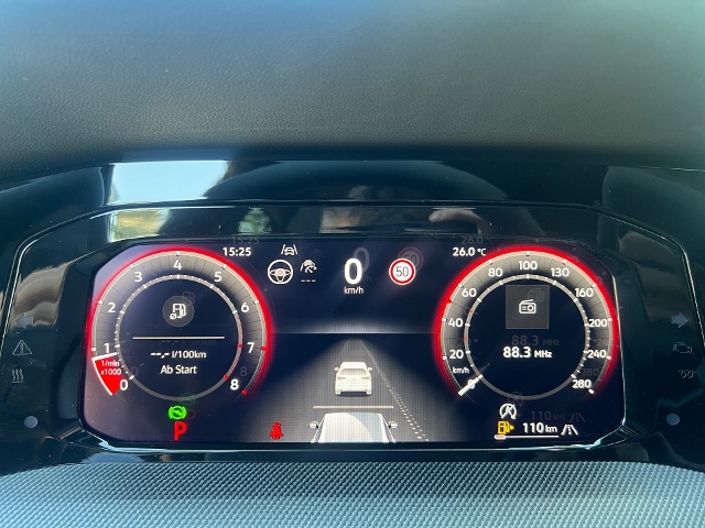 Golf VIII 2.0 TSI GTI DSG LED Kamera DCC