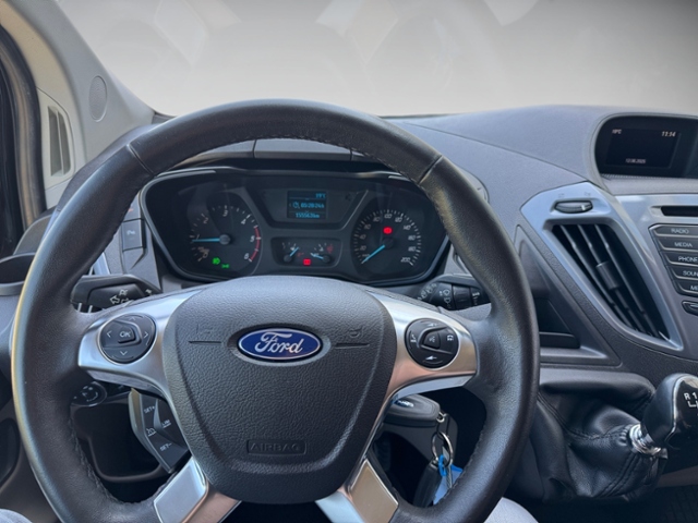 Transit Tourneo 2.0TDI L2 Custom 8 Sitze Titani