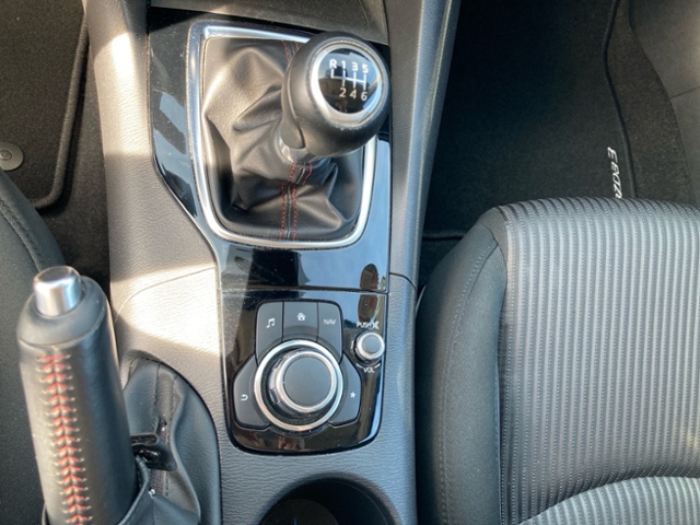 3 2.0 SKYACTIV-G 120 Center-Line Xenon