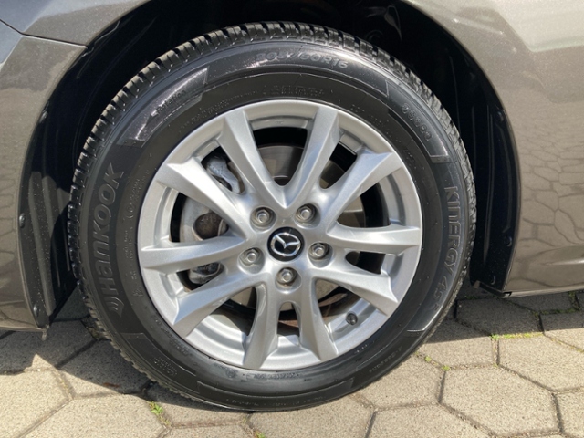 3 2.0 SKYACTIV-G 120 Center-Line Xenon