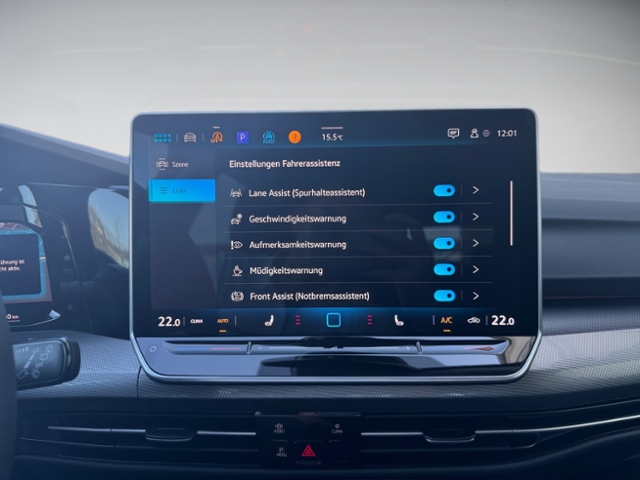 Golf VIII 1.5 eTSI Style DSG Matrix-LED