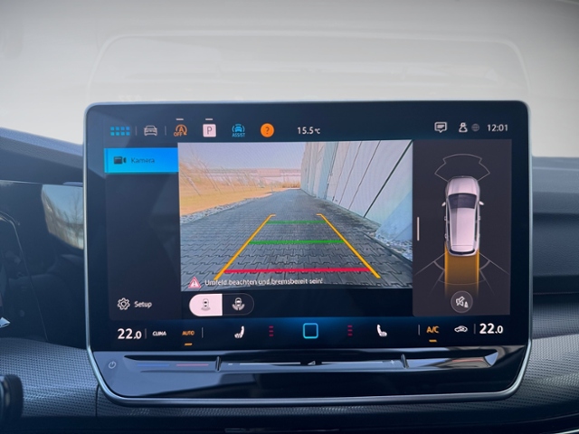 Golf VIII 1.5 eTSI Style DSG Matrix-LED