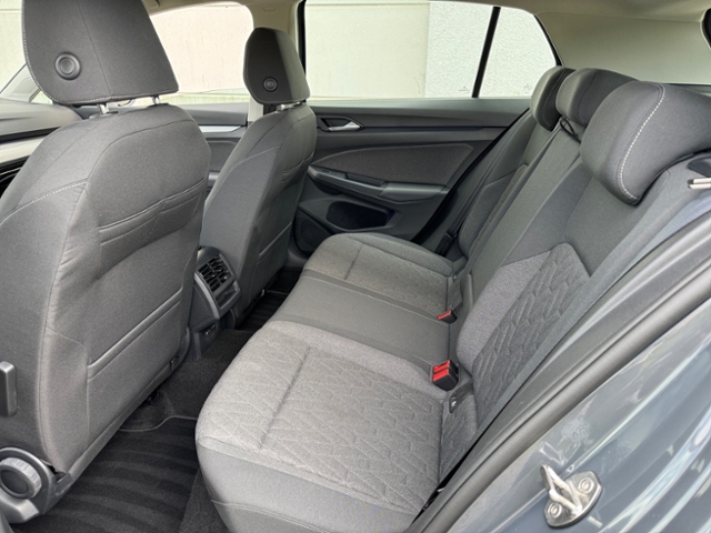 Golf VIII 1.5 TSI Life AHK LED SHZ Navi