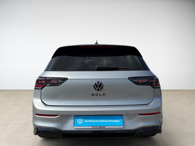 Golf VIII 2.0 TDI DSG R-Line LED Kamera
