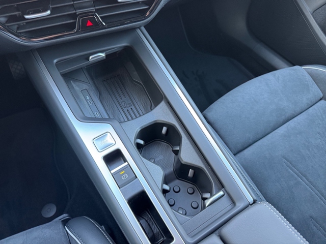 Passat Variant 2.0 TDI Business DSG LED Navi