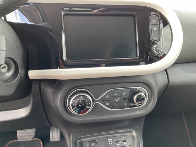 Twingo Vibes Electric Sitzhz. DAB Alu