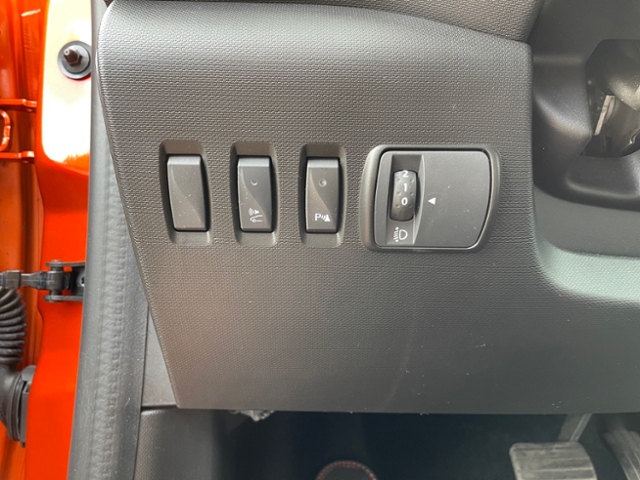 Twingo Vibes Electric Sitzhz. DAB Alu