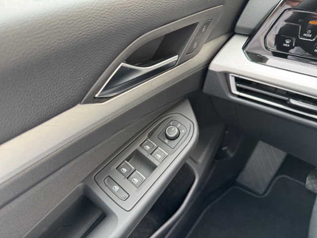 Golf VIII 1.5 TSI Life LED DAB beh.Lenkrad