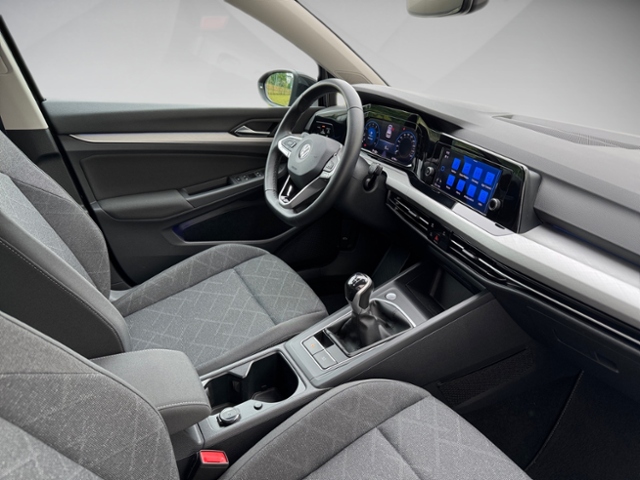 Golf VIII 1.5 TSI Life LED DAB beh.Lenkrad