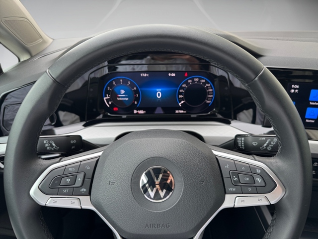Golf VIII 1.5 TSI Life LED DAB beh.Lenkrad