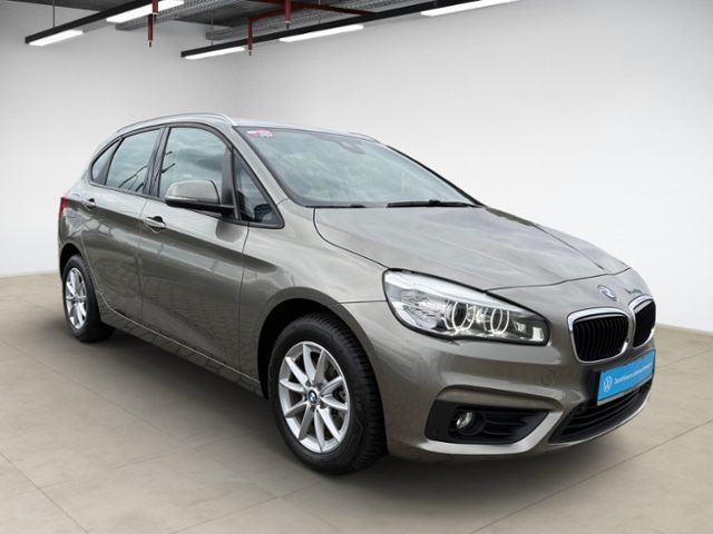 2er Active Tourer 218 i Advantage KLIMA LED NAVI