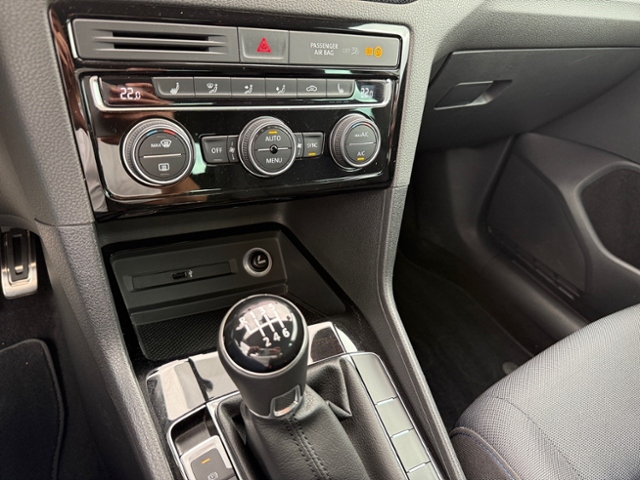 Golf Sportsvan 1.0 TSI United beh.Frontsch. Kame