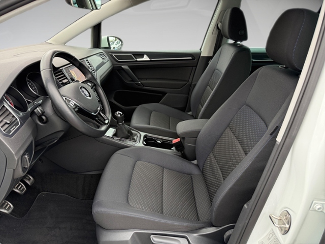 Golf Sportsvan 1.0 TSI United beh.Frontsch. Kame