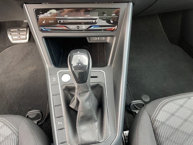 Taigo 1.5 TSI R-Line DSG ACC Matrix Navi