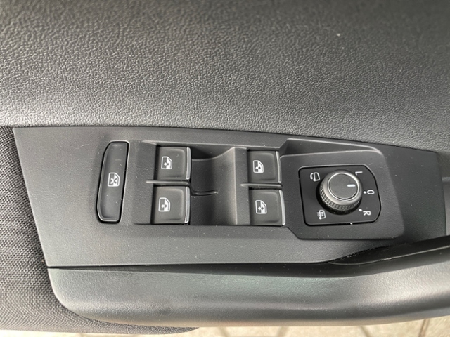 Taigo 1.5 TSI R-Line DSG ACC Matrix Navi