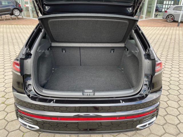 Taigo 1.5 TSI R-Line DSG ACC Matrix Navi