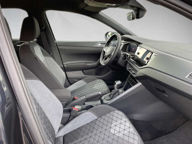 Taigo 1.5 TSI R-Line DSG ACC Matrix Navi