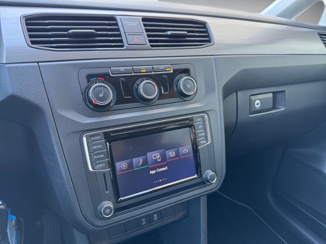 Caddy 2.0 TDI Klima PDC Sitzh.