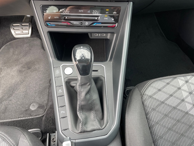 Taigo 1.5 TSI DSG R-Line ACC Matrix Navi
