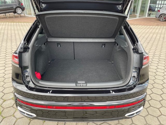 Taigo 1.5 TSI DSG R-Line ACC Matrix Navi