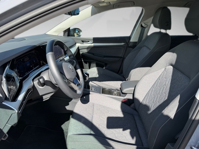 Golf VIII 2.0 TDI Life Standhz. Kamera LED