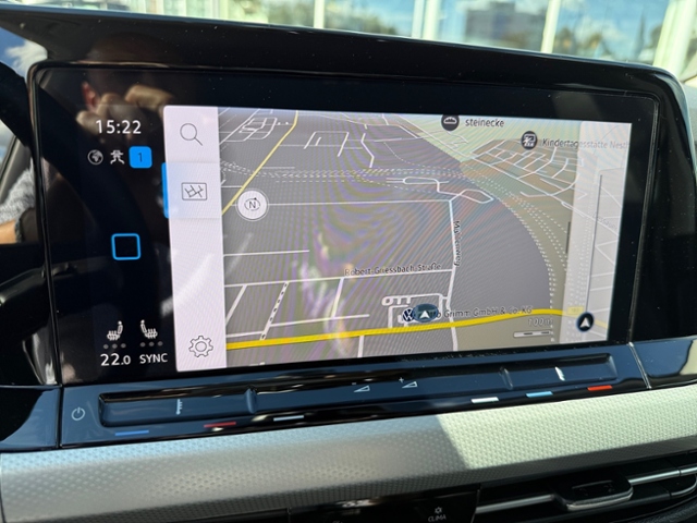 Golf VIII 2.0 TDI Life Standhz. Kamera LED