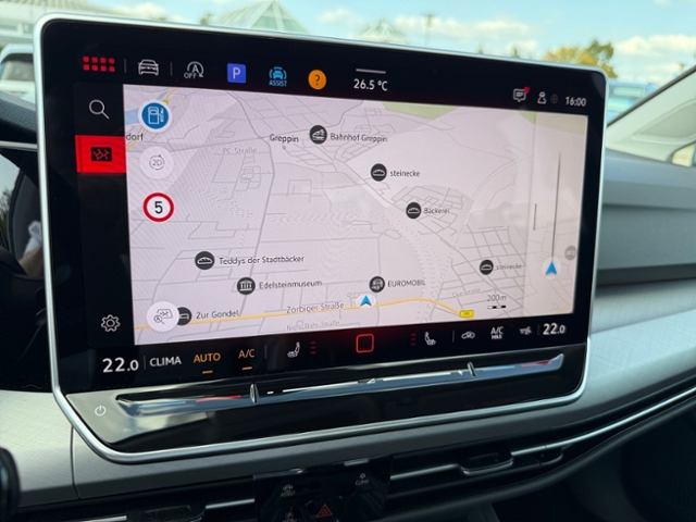 Golf VIII 1.5 eTSI Life DSG AHK ACC DAB+