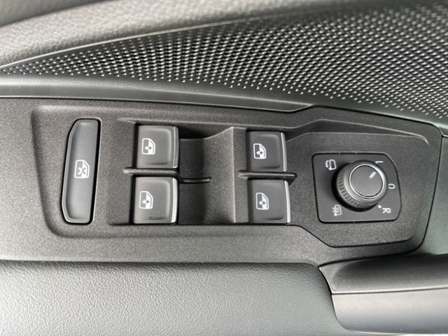 Tiguan 2.0 TDI DSG 4M R-Line AHK