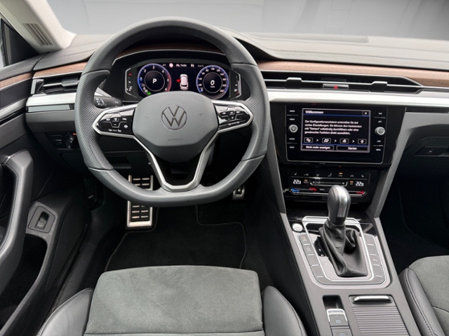 Arteon SB 2.0 TDI SCR Elegance  LED AHK Navi