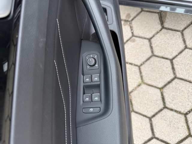 Arteon SB 2.0 TDI SCR Elegance  LED AHK Navi