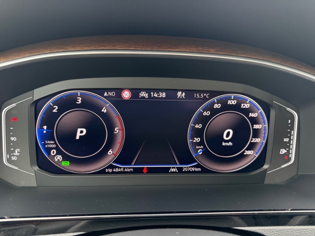 Arteon SB 2.0 TDI SCR Elegance  LED AHK Navi