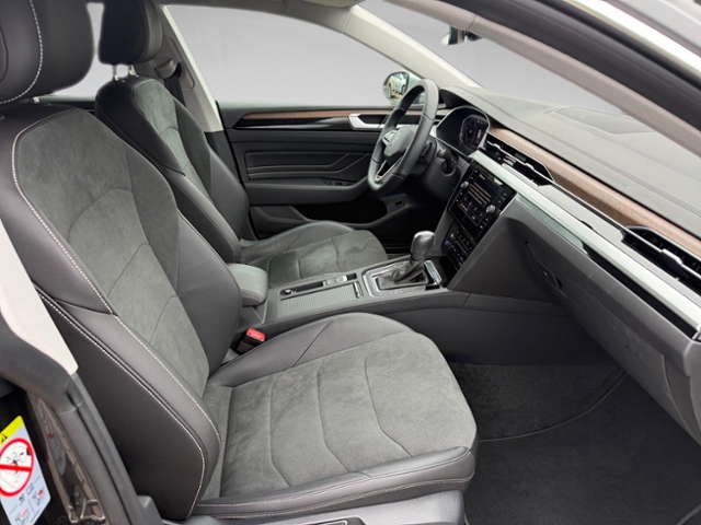 Arteon SB 2.0 TDI SCR Elegance  LED AHK Navi
