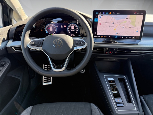 Golf VIII Variant 1.5 eTSI DSG Goal LED Navi AHK