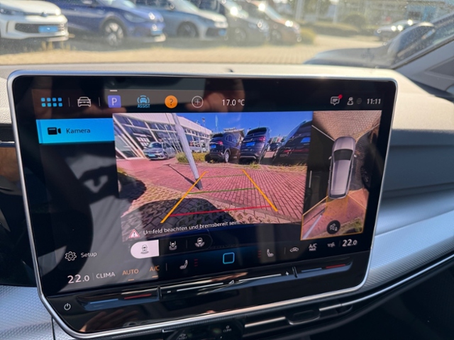 Golf VIII Variant 1.5 eTSI DSG Goal LED Navi AHK