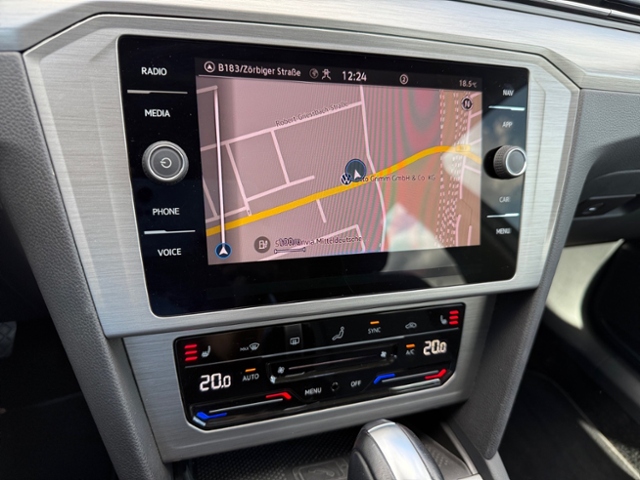 Passat Variant 1.5 TSI DSG Klima Navi LED